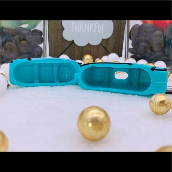 AirPod Pro Among Us Case: Blue - Picture 5 of 8